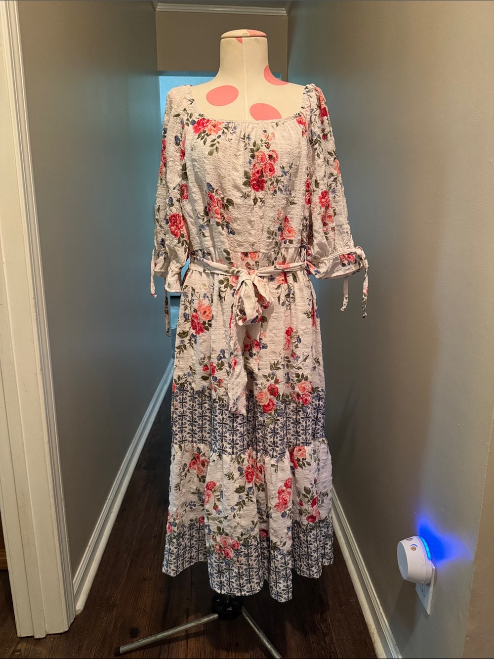 Cracker Barrel White Maxi Dress with Pink Rose Print NWT